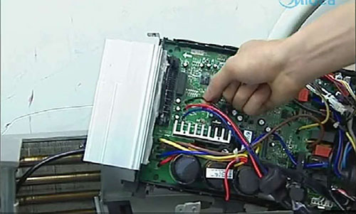 六枝特美的空调电话是多少